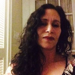 Meet your Posher, Ayala